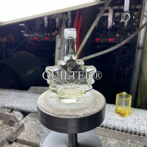 Bottom price Wine Clear Glass Liquor Bottle Stoppers – Maple leaves – QLT