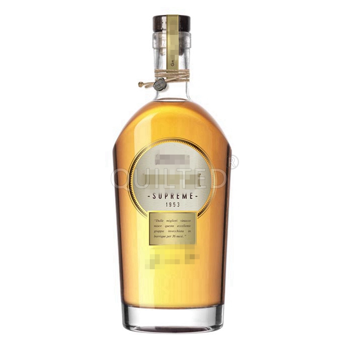 700 ml liquor bottle 