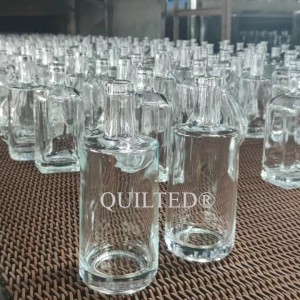 700 ML BELLAGIO Spirit Glass Bottle Flint Cork Finish