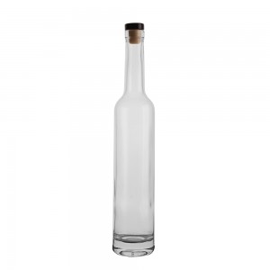 500 ml clear glass liquor bottle with cork