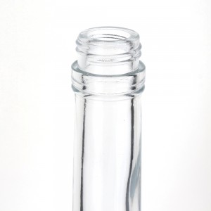 Long neck clear glass 750 ml liquor bottle
