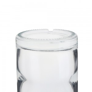 700 ml clear liquor bottle with cork