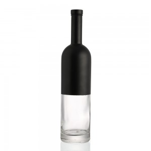Custom 750 ml black glass liquor bottle