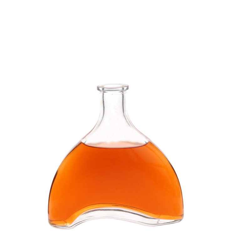 700 ml liquor bottle