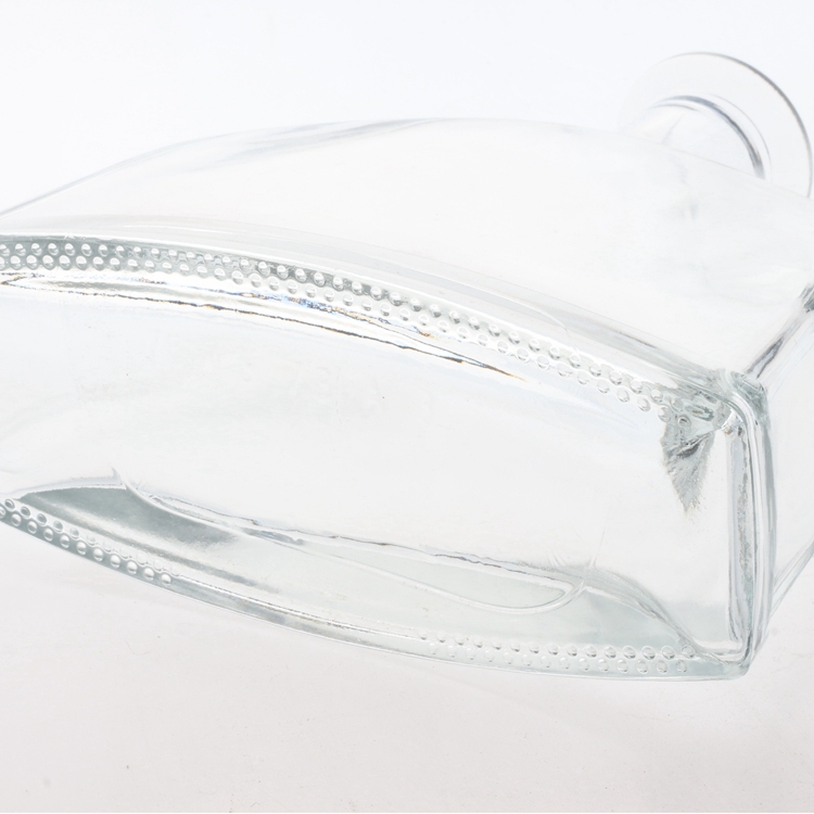 Popular Design for 50ml Bottle -
700ml Fancy Glass Wine Bottle – QLT detail pictures