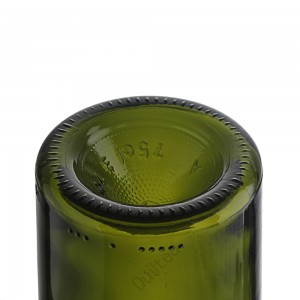 750 ml green color glass bottle with cork