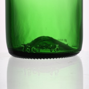 750 ml light green color liquor wine glass bottle