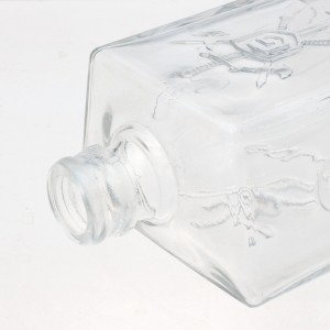 700ml fancy clear trapezoidal shape alcohol bottles