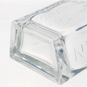 700ml fancy clear trapezoidal shape alcohol bottles