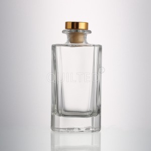 Square shape 200 ml liquor glass vodka bottle with lid