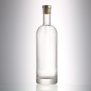 500 ml hard glass liquor bottle with cork