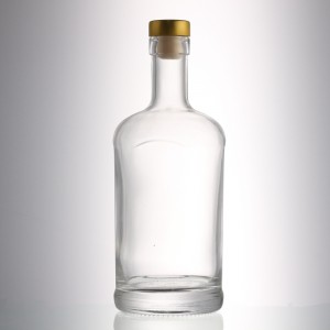 750 ml clear glass liquor wine bottle