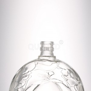 300 ml embossed glass bottle for whisky and liquor with lid