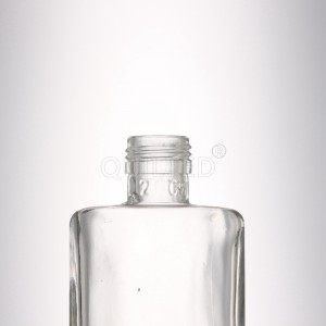 250 ml triangle shape liquor glass vodka bottle