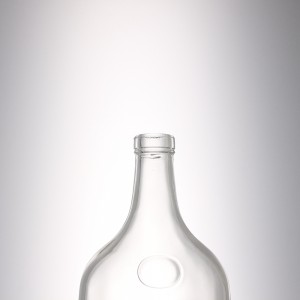 700 ml unique shape flat glass liquor bottle
