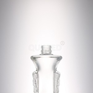 Design Shape of lamp 600 ml liquor glass whsiky bottle