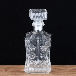 700 ml square shape liquor glass whisky bottle decanter