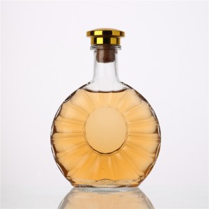 700 ml liquor glass whisky bottle with lid