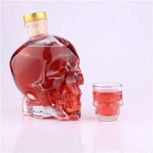Chinese Professional Wine Container - Skull glass bottle – QLT